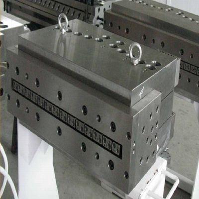 Полированная и электропластированная 700 мм CPVC WPC Полая дверная панель экструзионная форма экспортер