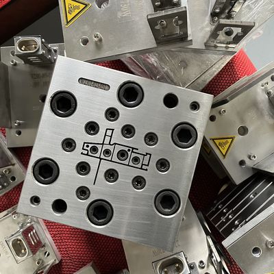 Настраиваемая форма экструзии оконного и дверного профиля UPVC для программного обеспечения AutoCAD Design