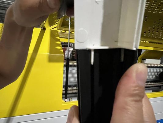 Профиль рамы UPVC на заказ Пластиковая экструзионная форма для производства бытовой продукции