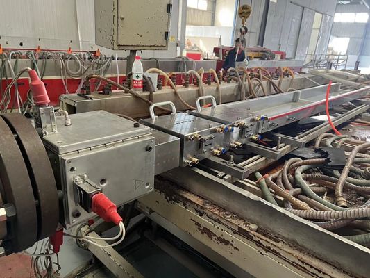 3CR17 Материал, используемый в формах PE WOOD Extrusion Moulding Die для формы верхнего покрытия