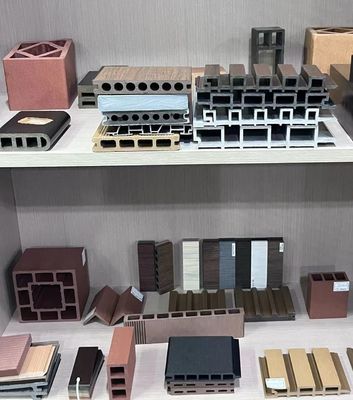 PE WOOD Пластиковая экструзионная форма с профессиональным дизайном и послепродажной поддержкой